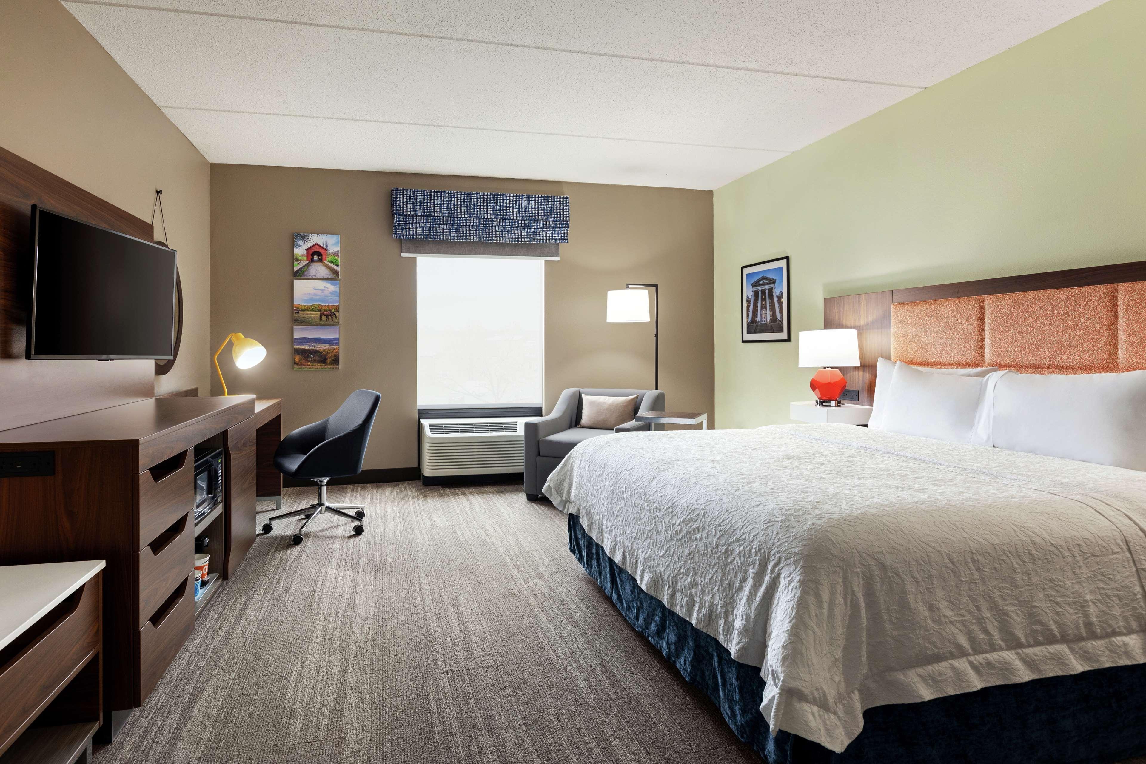 Hampton Inn & Suites Frederick/Fort Detrick Екстер'єр фото