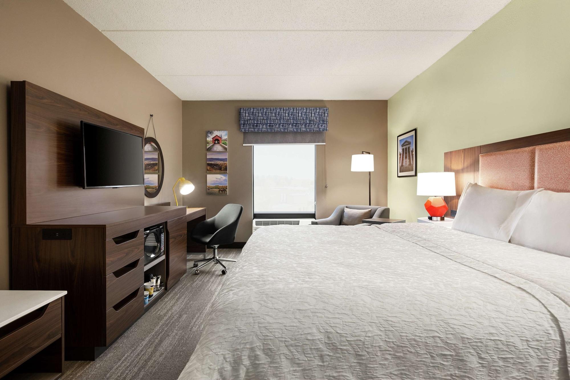 Hampton Inn & Suites Frederick/Fort Detrick Екстер'єр фото