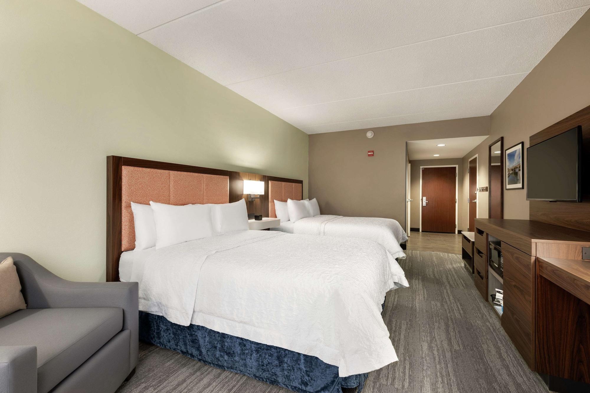 Hampton Inn & Suites Frederick/Fort Detrick Екстер'єр фото