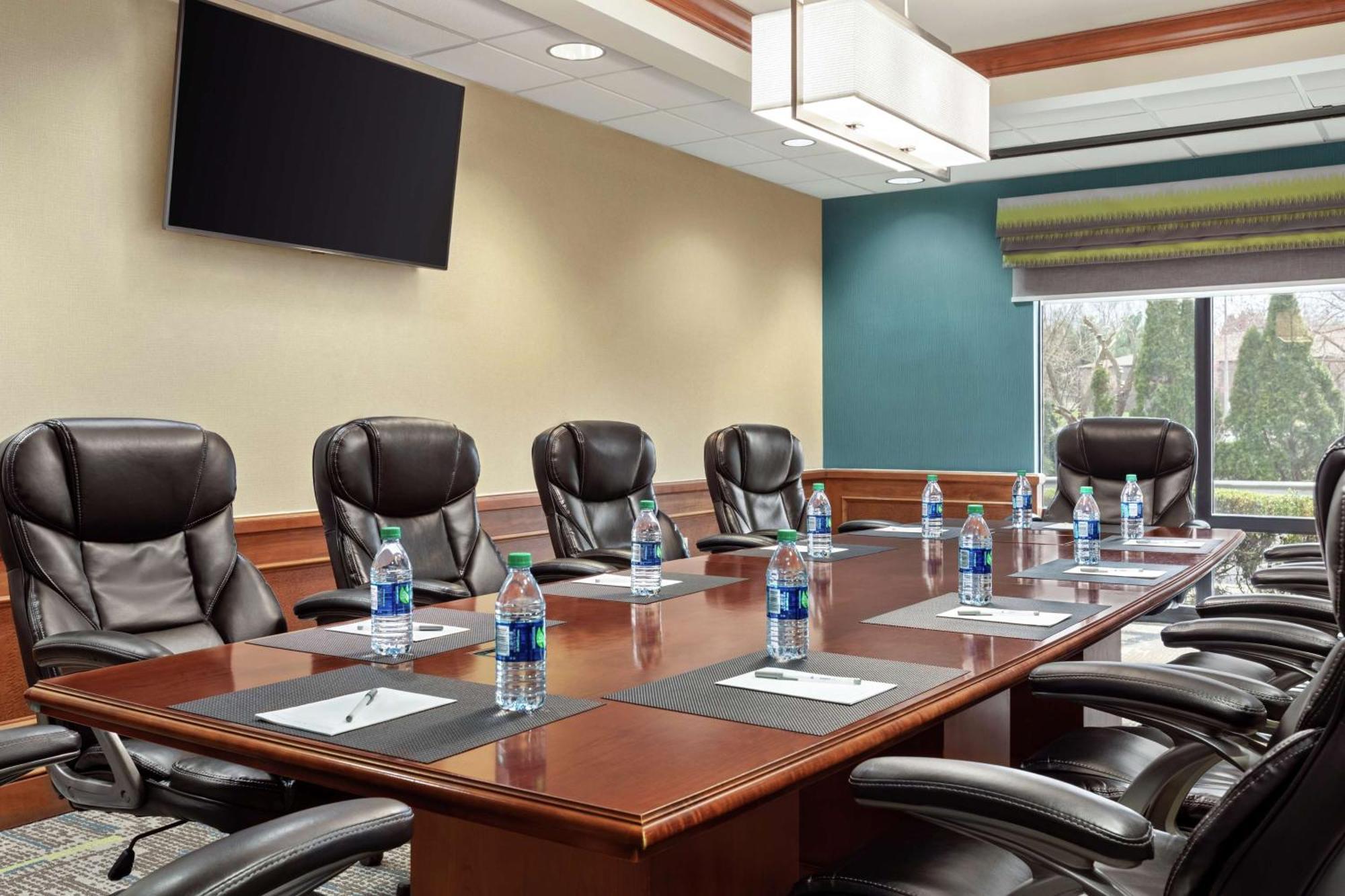 Hampton Inn & Suites Frederick/Fort Detrick Екстер'єр фото
