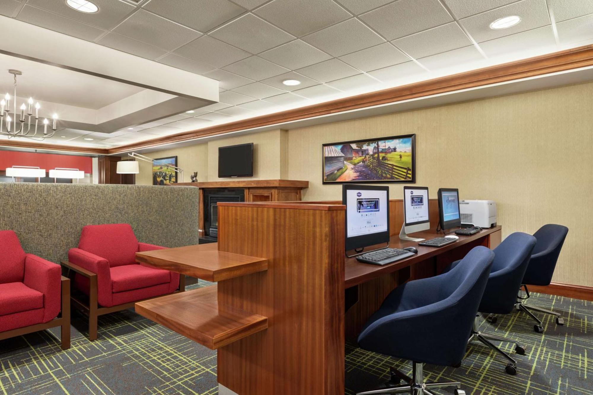 Hampton Inn & Suites Frederick/Fort Detrick Екстер'єр фото