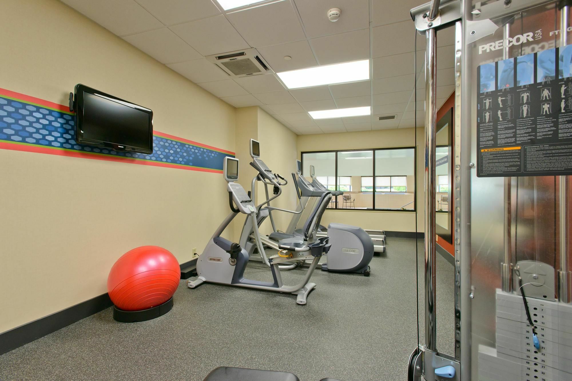Hampton Inn & Suites Frederick/Fort Detrick Зручності фото