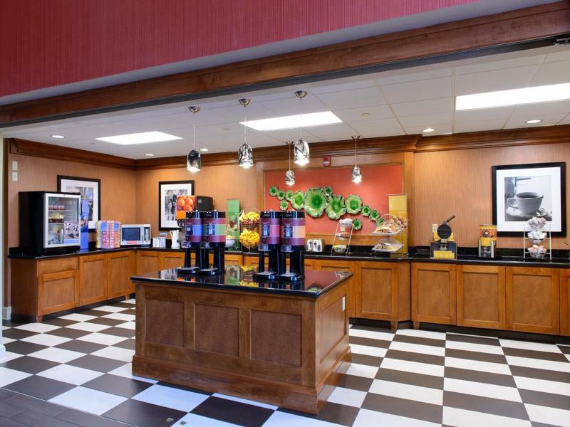 Hampton Inn & Suites Frederick/Fort Detrick Екстер'єр фото